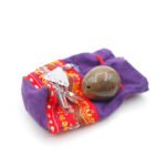 Nefrito kiaušinis, nefrito akmuo, nefritas, nefrito kiaušinis kaina, vidutinis nefrito kiaušinis, mažas nefrito kiaušinis, nefrito kiaušinis gimdžiusi, nefritinis kiaušinis, yoni kiaušinis, joni kiaušinis, joni egg, yoni egg, nefritinis kiaušinis, kristalo kiausinis