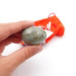 Nefrito kiaušinis, nefrito akmuo, nefritas, nefrito kiaušinis kaina, vidutinis nefrito kiaušinis, mažas nefrito kiaušinis, nefrito kiaušinis gimdžiusi, nefritinis kiaušinis, yoni kiaušinis, joni kiaušinis, joni egg, yoni egg, nefritinis kiaušinis, kristalo kiausinis