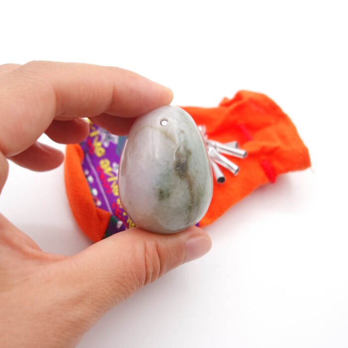 Nefrito kiausinis, yoni kiausinis, joni kiausinis, kristalinis kiausinis, nefritinis kiausinis, kristalo kiausinis