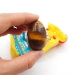 Vidutinis tigro akies yoni kiaušinis, tinka gimdžiusioms vieną kartą ir negimdžiusioms. Išmatavimai: 4,5 x 3 cm nefrito kiaušinis, nefritas, yoni kiaušinis, energetinis kiaušinis, makšties treniruoklis, dubens dugno raumenų treniruotė, kiaušinys intymumui, nefrito kiaušinio naudos, nefrito kiaušinio praktika, moteriškos dao praktikos, intymios praktikos moterims, nefrito kiaušinis kaina, kur pirkti nefrito kiaušinį, nefrito kiaušinis internetu, nefrito kiaušinio sertifikatas, kaip naudoti nefrito kiaušinį, nefrito kiaušinis dydžiai, yoni treniruotės akmuo, obsidiano kiaušinis, rožinio kvarco kiaušinis, aventurino kiaušinis, akupresūros taškai makštyje, šlapimo nelaikymo prevencija, menstruacijų palengvinimas, PMS simptomų mažinimas, orgazmo pojūčio stiprinimas, makšties raumenų stiprinimas, energijos kėlimas, dao moterų praktikos, intymi sveikata, tradicinė kinų medicina praktika, seksualinės daoistų praktikos, nefrito istorija, yoni kiaušinys naudai, intymios energetikos treniruotė, arbatmedžio aliejus dezinfekuoti nefritą, pasiruošimas nefrito treniruotei, medžiagos apie nefritą, mokymai nefrito praktikoje, video praktika nefrito kiaušiniui, edita esenku šimkutė